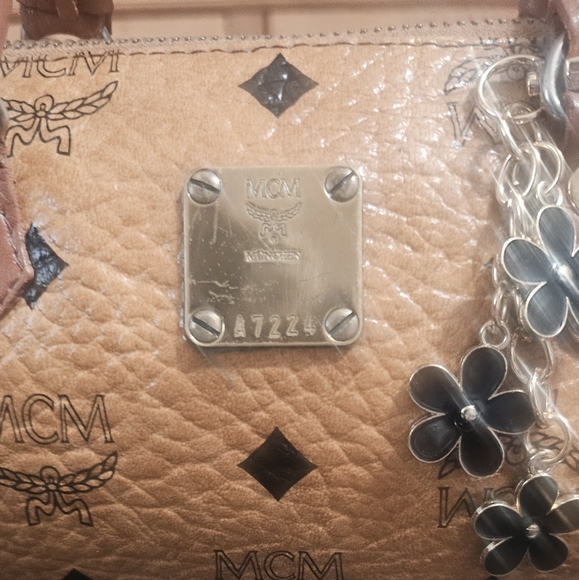 MCM MINI BOSTON BAG (Authentic) - Picture 2 of 8